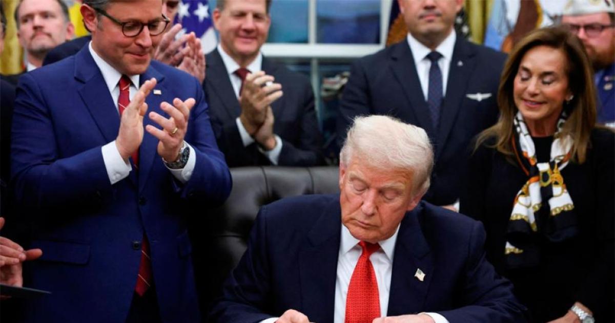 Trump volvioacute a tensar la cuerda- no descarta enviar tropas a Venezuela y dejoacute abierta una charla con Maduro