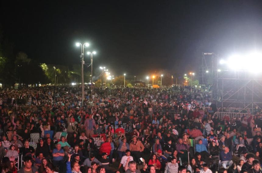 La celebración del 120 aniversario convocó a una multitud