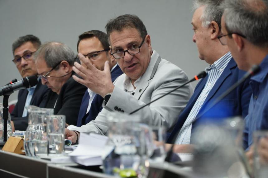 Otro desafiacuteo del vernismo- propone distribuir automaacuteticamente el FODECO a los municipios