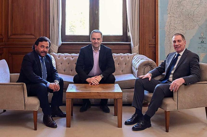 Gustavo Senz uno de los gobernadores que ya se reunió con Santilli y Adorni