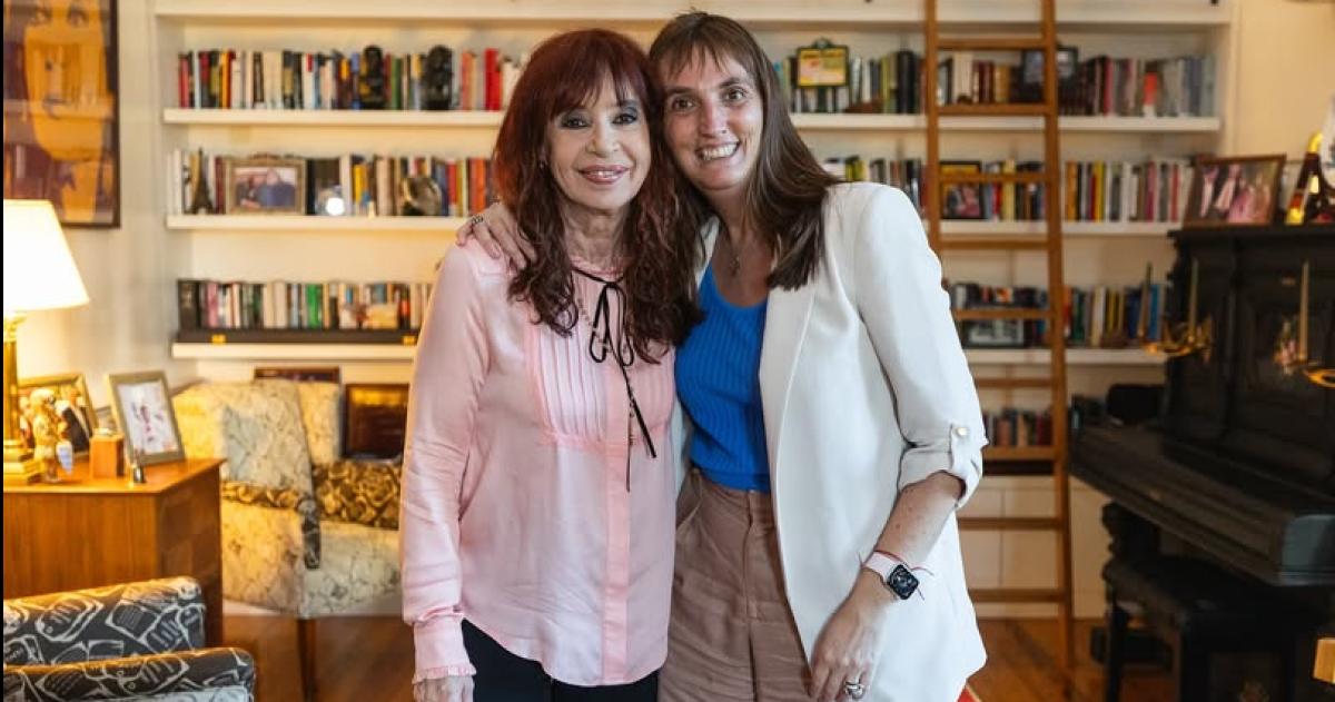 En el Diacutea de la Militancia Luchy Alonso bancoacute a Cristina