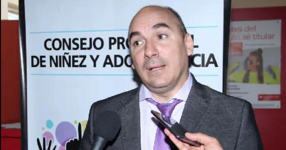 Defensor de Niñez saliente Juan Pablo Meaca