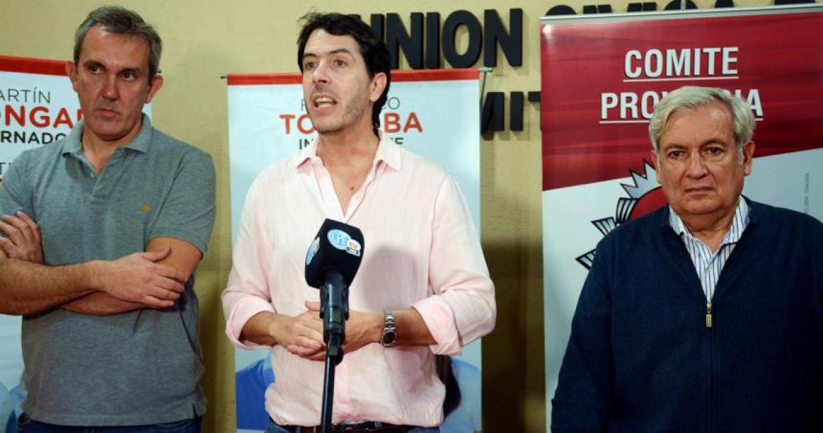 Poli Altolaguirre Martín Berhongaray y Francisco Torroba