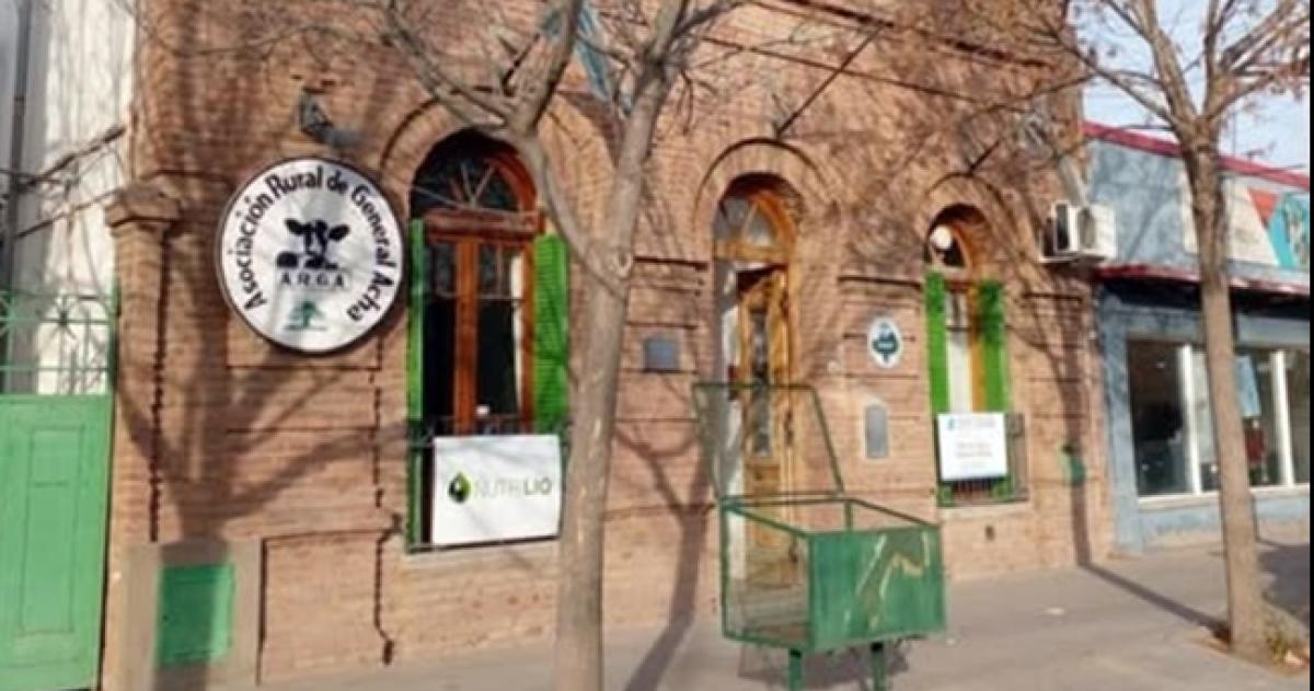 La nueva comisión de la Rural de Acha asumió y ya tiene una denuncia penal