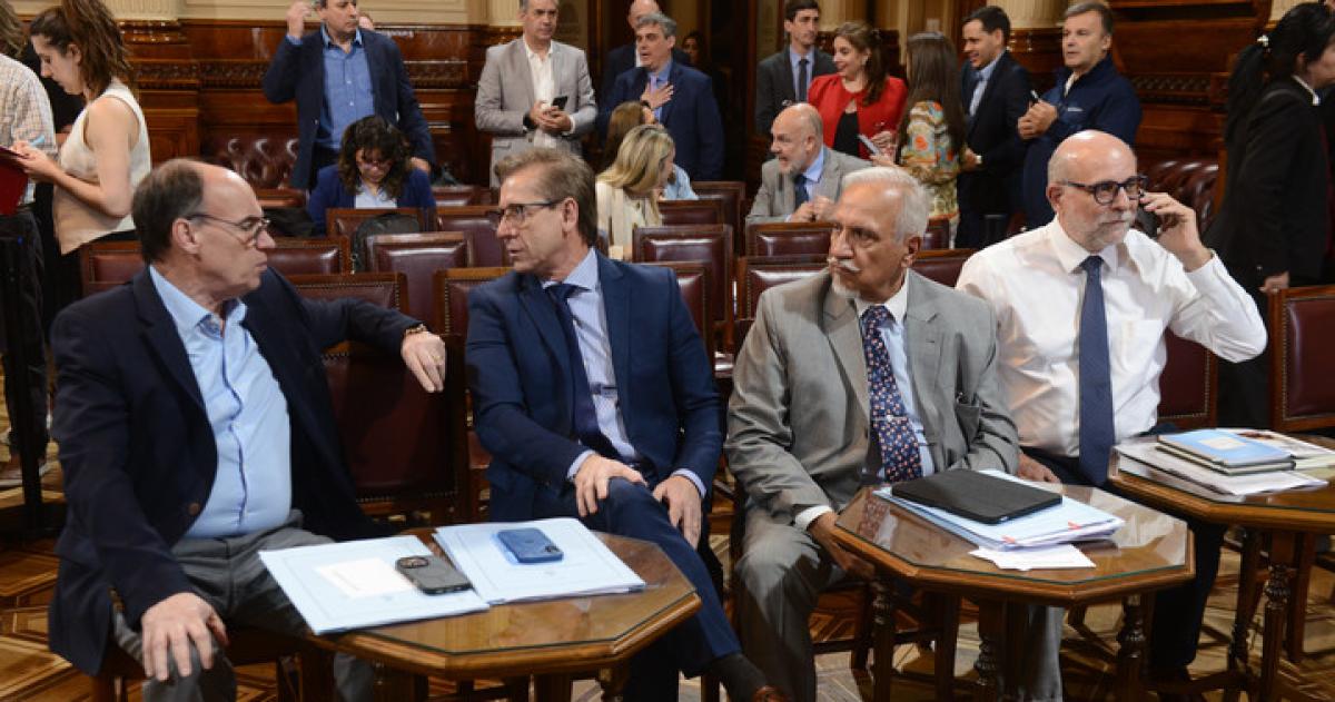 Por mayoría la comisión de Asuntos Constitucionales rechazó el pliego de la senadora libertaria Lorena Villaverde