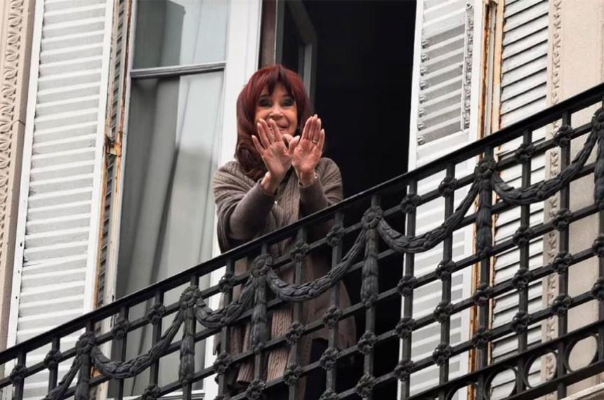 Cristina Kirchner volvioacute a cuestionar la Causa Cuadernos- No fueron escritos fueron fabricados