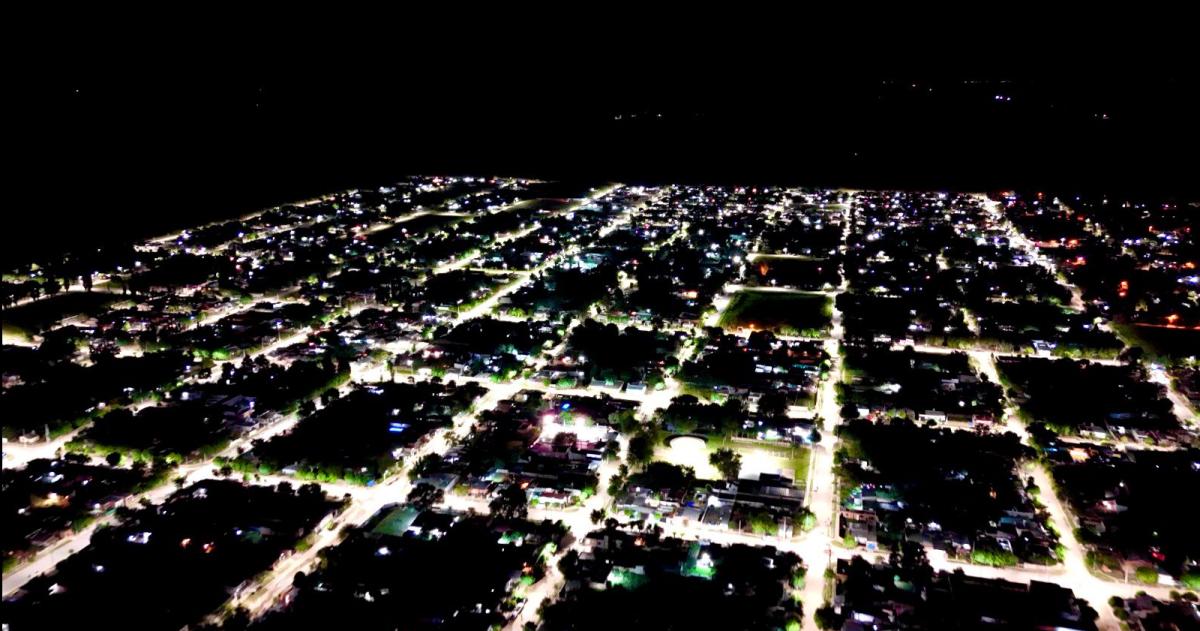 Ya hay iluminacioacuten LED en Villa Germinal Obreros de la Construccioacuten y Zona Oeste Quintas
