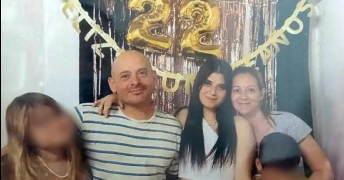 Alejandra Falcón recordó a Lía junto a su familia en su cumpleaños 22