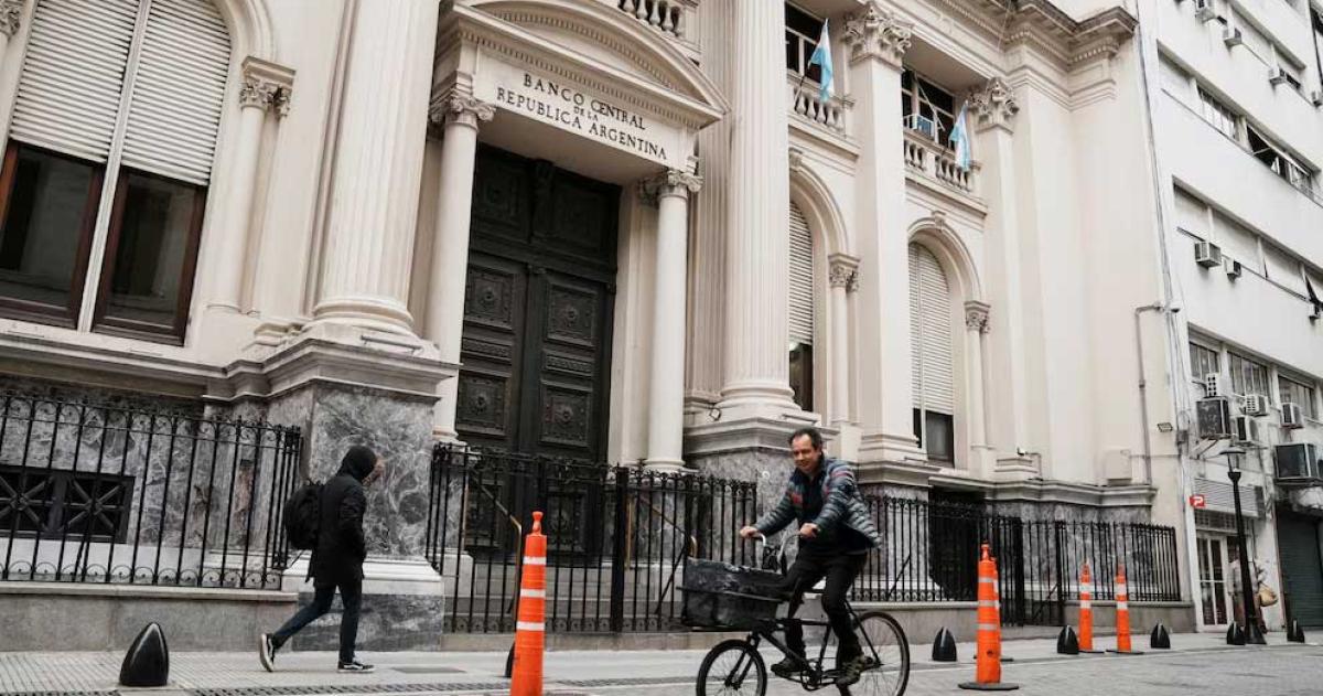 El Banco Central redujo la tasa que incide en cunto ganan bancos y empresas por su dinero en operaciones de corto plazo