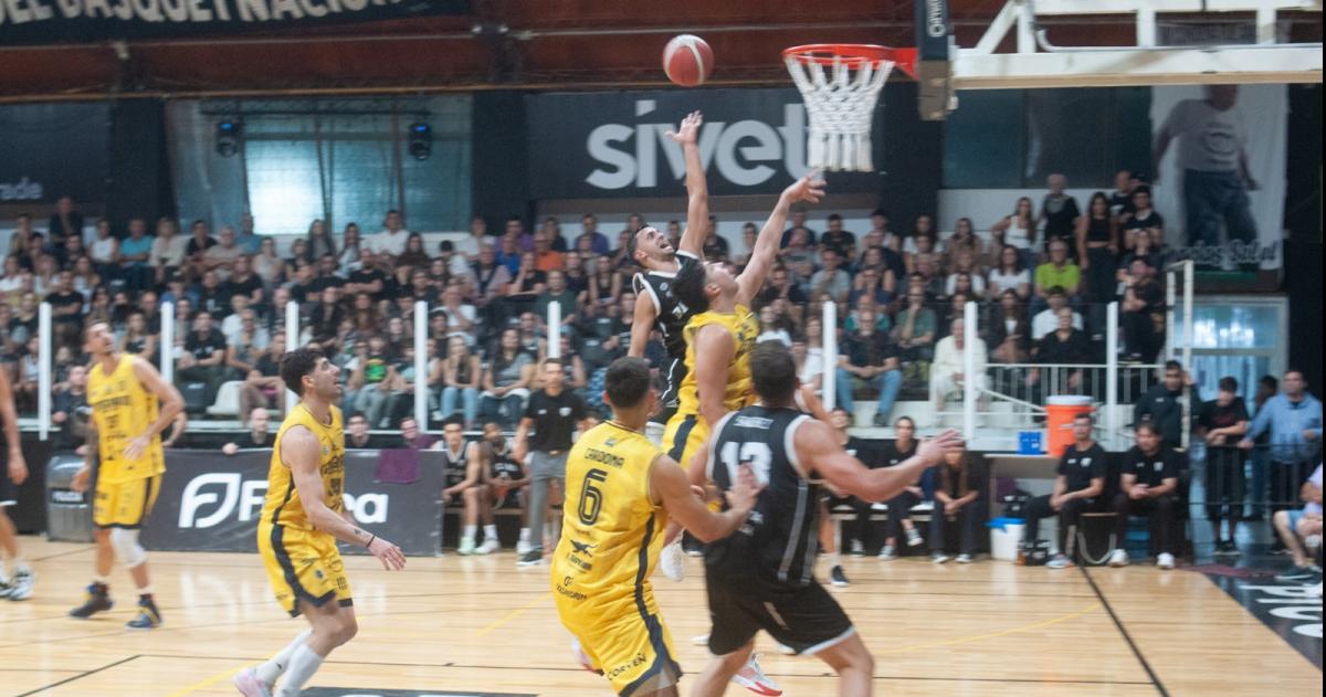 Buena victoria del Decano en el Parque Ángel Larrea