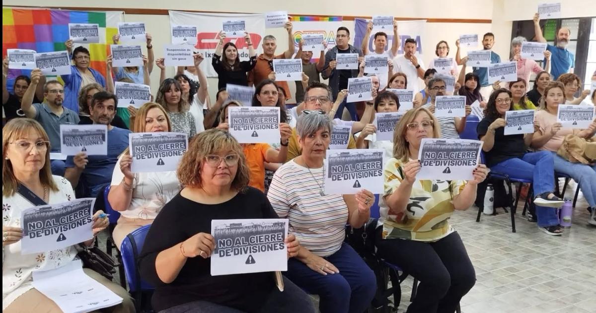 La conducción de UTELPa salió al cruce de sus contrincantes