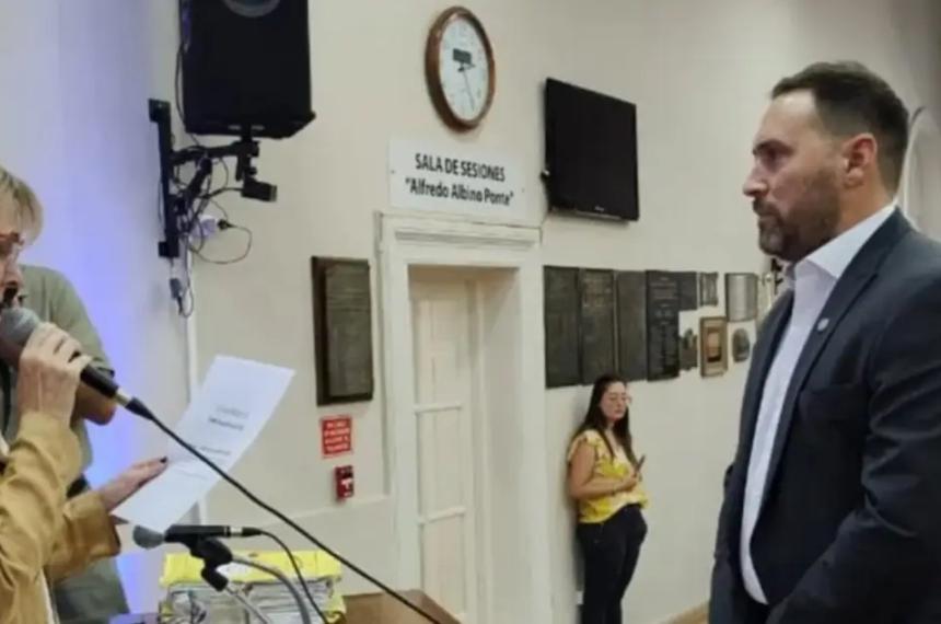 El concejal oficialista de Bahía Jonatan Arce Se negó a un test y después renunció