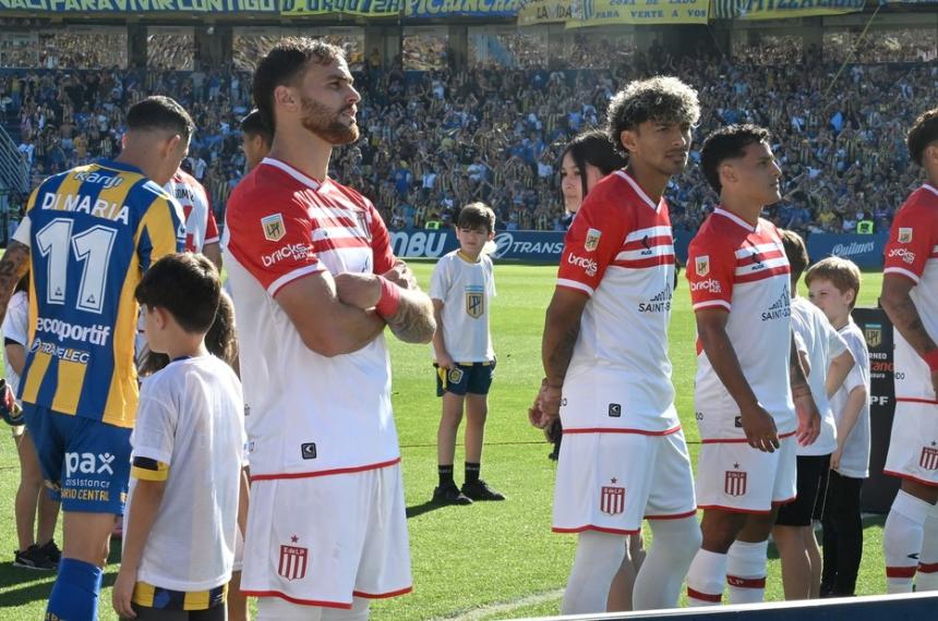 El gesto de los jugadores de Estudiantes a Rosario Central por la copa inventada