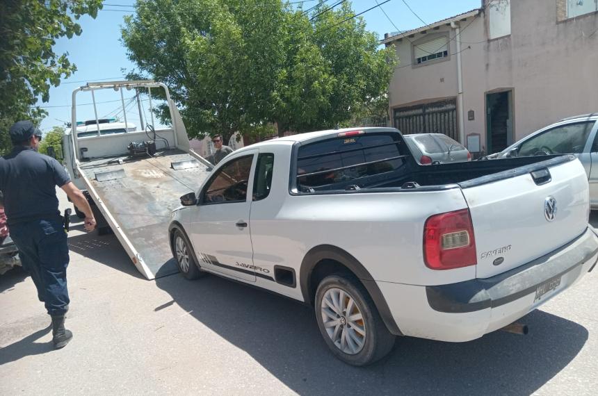 La Saveiro secuestrada por la policía