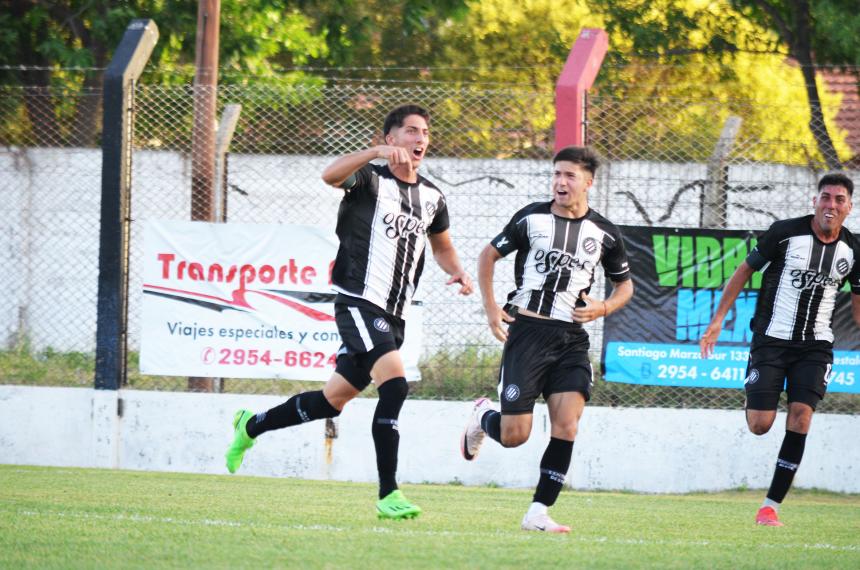 Gatica dice aparecí yo después del el primer gol de Centro Oeste