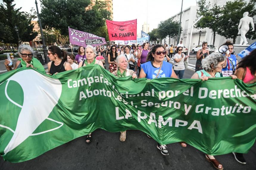 25N en Santa Rosa- Denuncian el Estado vaciado de poliacuteticas de geacutenero