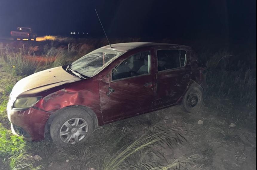 Los ocupantes del Renault Sandero sufrieron lesiones leves