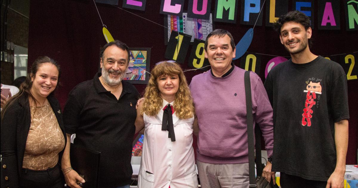 Festejos de la escuela portentildea que lleva el nombre Provincia de La Pampa