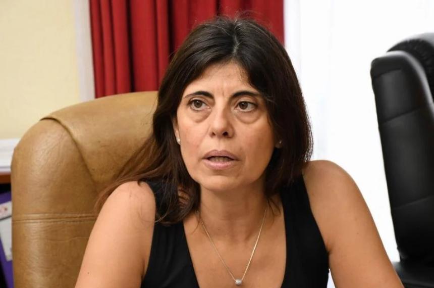 La directora de Epidemiología Ana Bertone