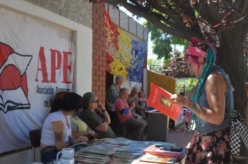  Habr jornadas con lecturas intervenciones artísticas y obras