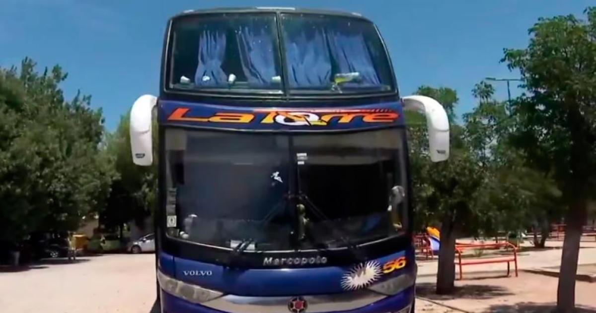 Asalto comando a turistas argentinos en Chile- interceptaron un micro y robaron a casi la mitad de los pasajeros