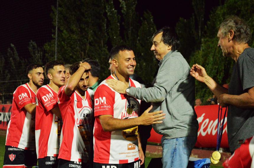 Deportivo Alpachiri un campeoacuten de madrugada