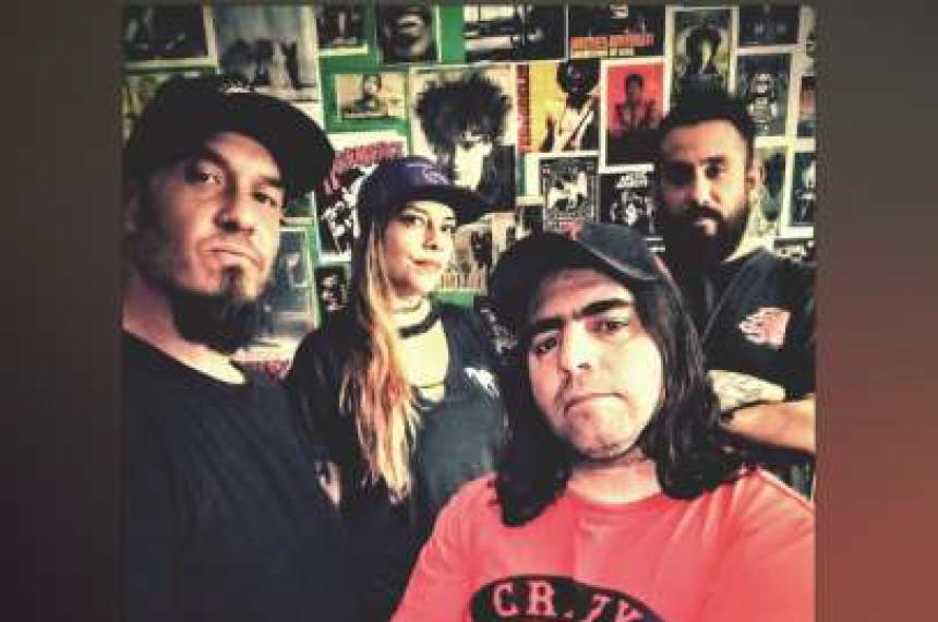 La banda presentar tres nuevos temas grabados recientemente