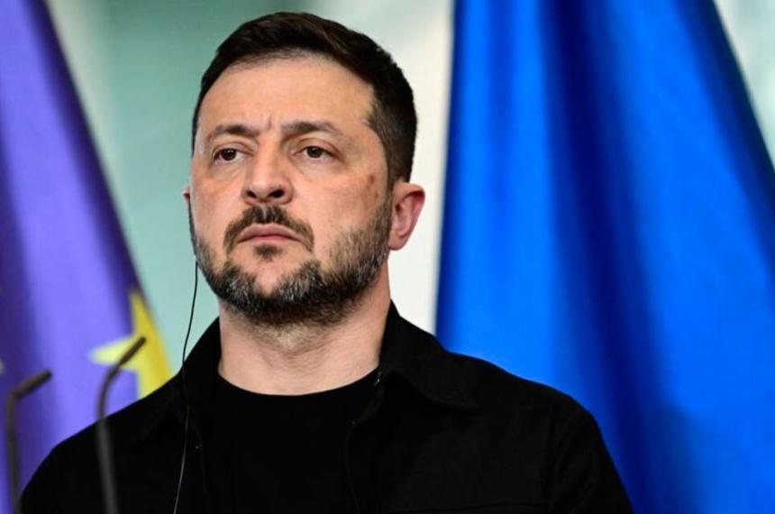 Renuncioacute el jefe de gabinete de Zelenski en medio de un escaacutendalo de corrupcioacuten en Ucrania