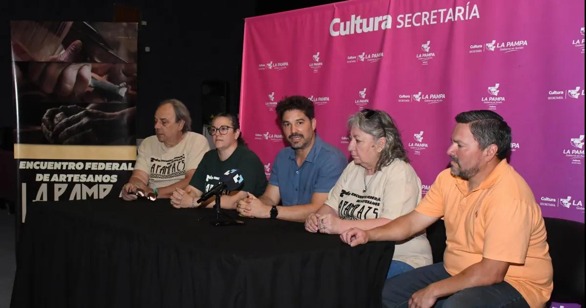 El anuncio de la muestra que se realiza desde este viernes