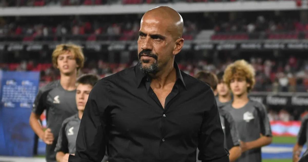 El presidente del Pincha fue suspendido por 6 meses