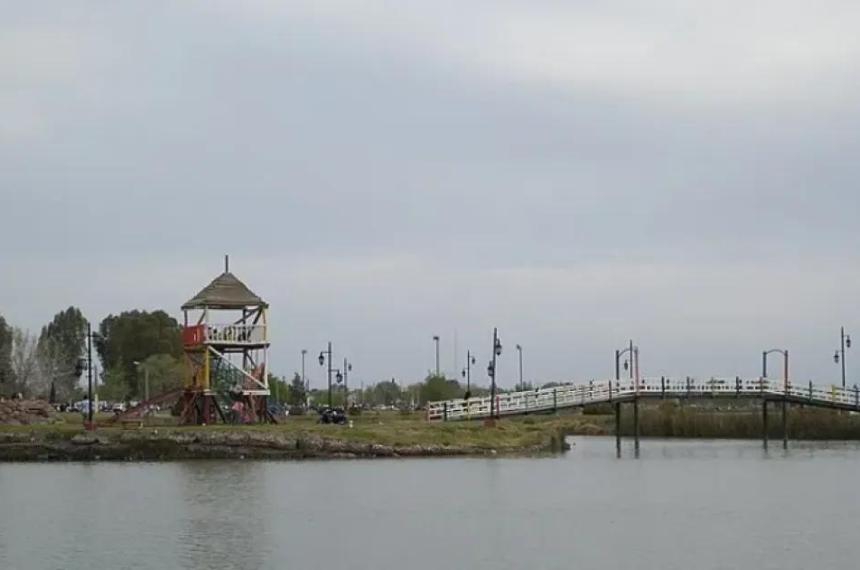 El cielo permanecer nublado