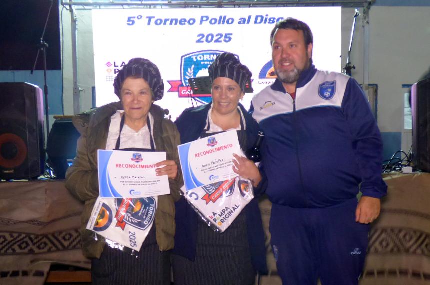 Las ganadoras Rocío Pósperi y Noemí Criado de Santa Rosa