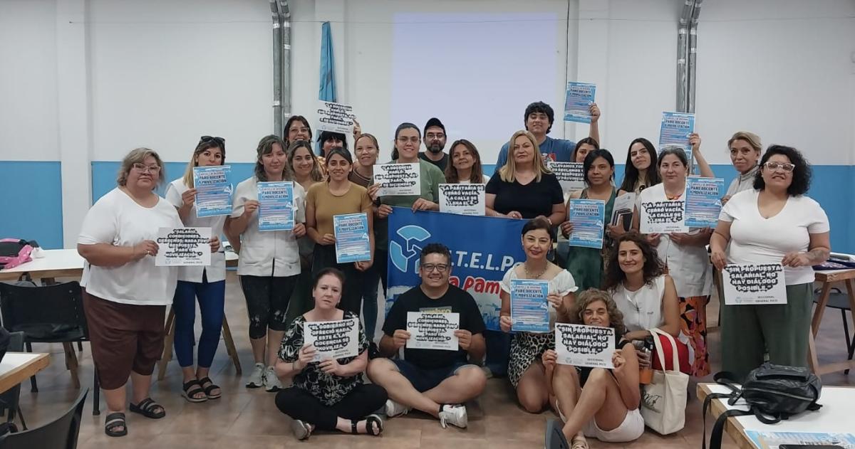 El paro incluir una movilización en la Plaza San Martín