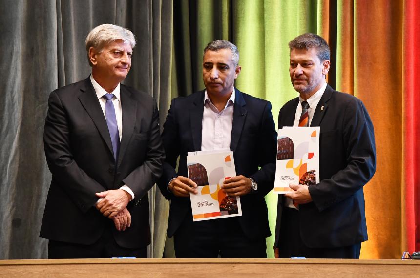 El programa brindar clases presenciales y virtuales