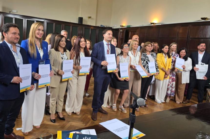 Se hizo un histoacuterico primer encuentro de Registros de Deudores Alimentarios