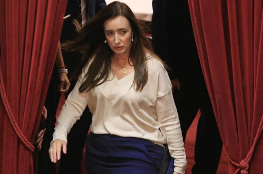 Villarruel encabezoacute un acto por la pandemia con Danann y Prestofelippo- criacuteticas al kirchnerismo y tensioacuten por la ley de vacunacioacuten