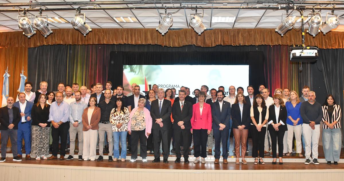 Franja Morada banca UNLPam en el Territorio- democratiza la Universidad