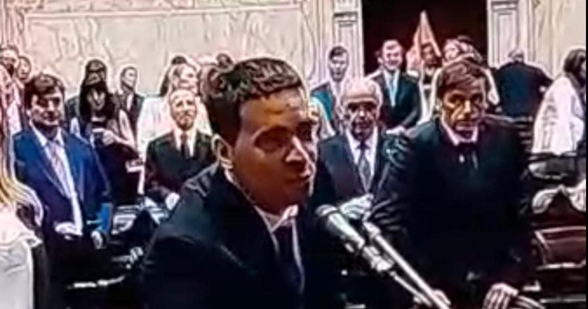 Adiran Ravier juró y se define como el primer diputado nacional liberal por La Pampa