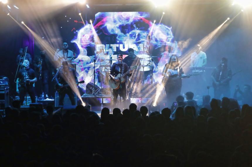 Una puesta en escena potenciada desde lo sonoro y lo audiovisual