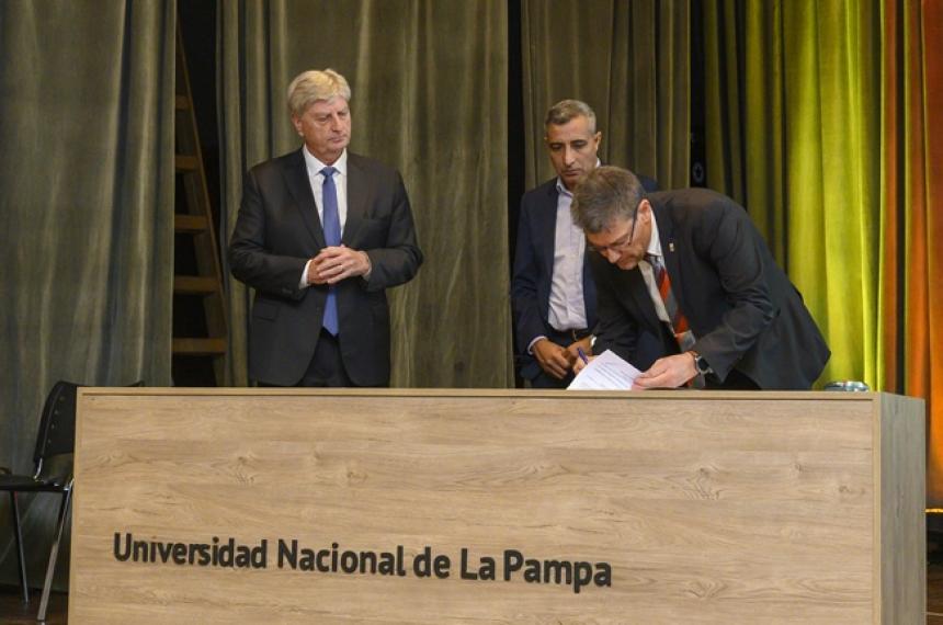 Oscar Gatica intendente de Algarrobo del Águila destacó la iniciativa