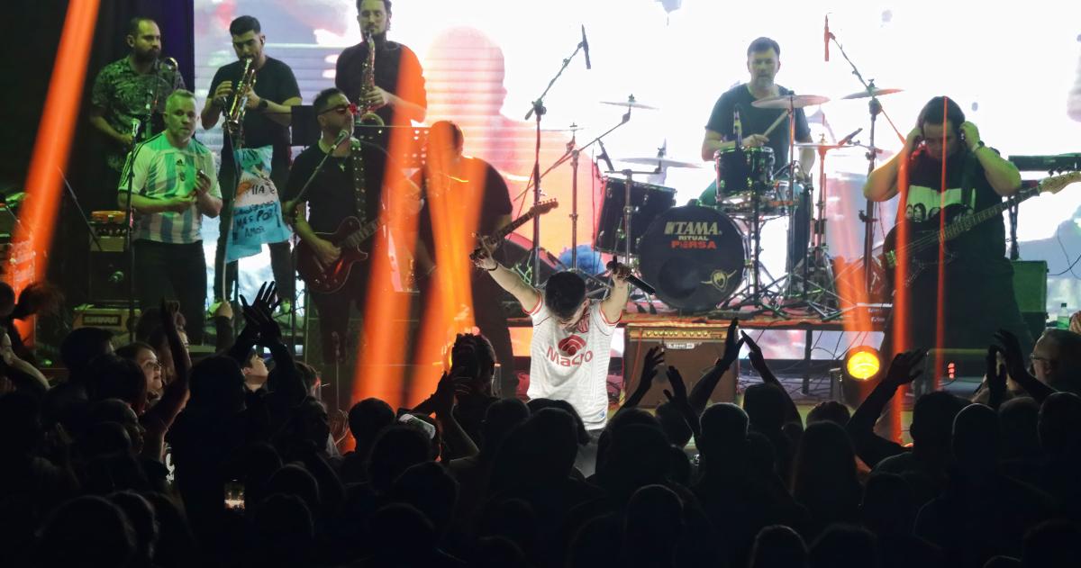 Una puesta en escena potenciada desde lo sonoro y lo audiovisual