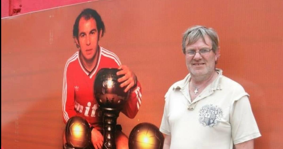 Fue un permanente colaborador de la Liga Cultural y la Regional Sureña