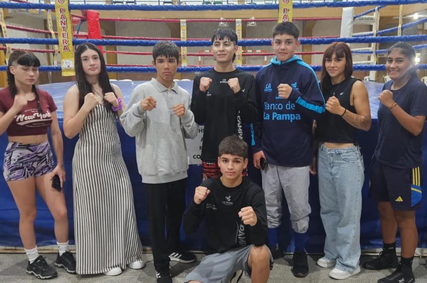 La delegación pampeana que compite en Azul