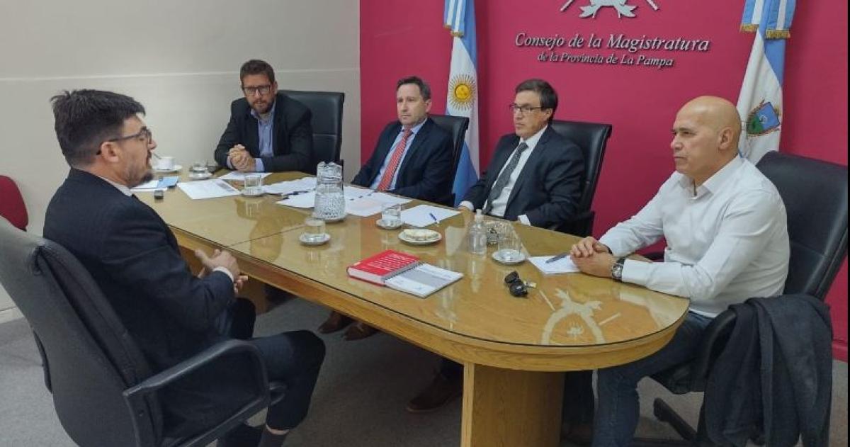 Elevaron la terna para la Caacutemara Civil de Santa Rosa