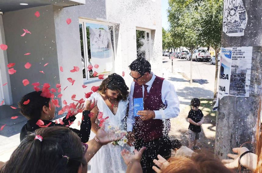 Casamientos del viernes 5 de diciembre por la mantildeana en Santa Rosa  