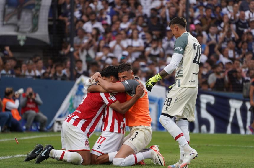 El desarrollo del enfrentamiento fue sumamente parejo