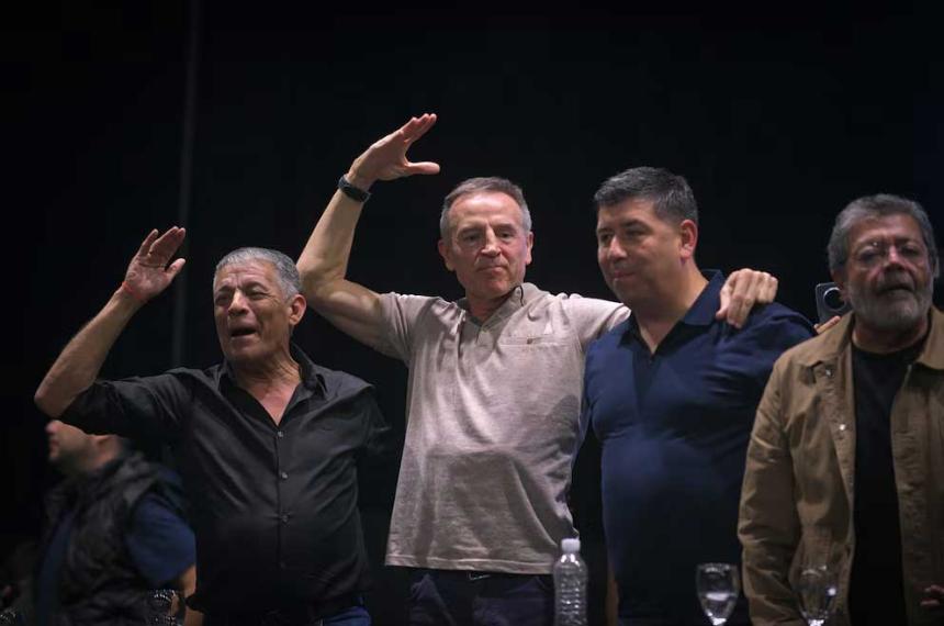 Jaime Olivos Octavio Argüello Jorge Sola Cristian Jerónimo y Gerardo Martínez en el congreso de la CGT