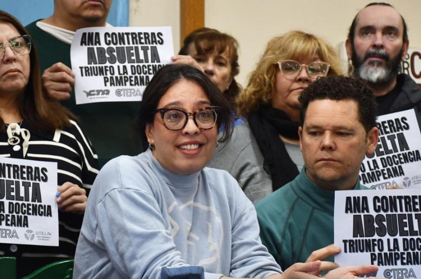 Docente absuelta- un triunfo colectivo