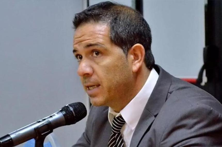 Los problemas en el MPF de Acha comenzaron con la suspensión del fiscal general Alejandro Mendiara