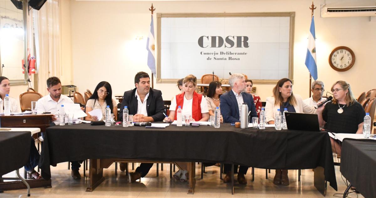 Este lunes tratan el presupuesto de di Naacutepoli